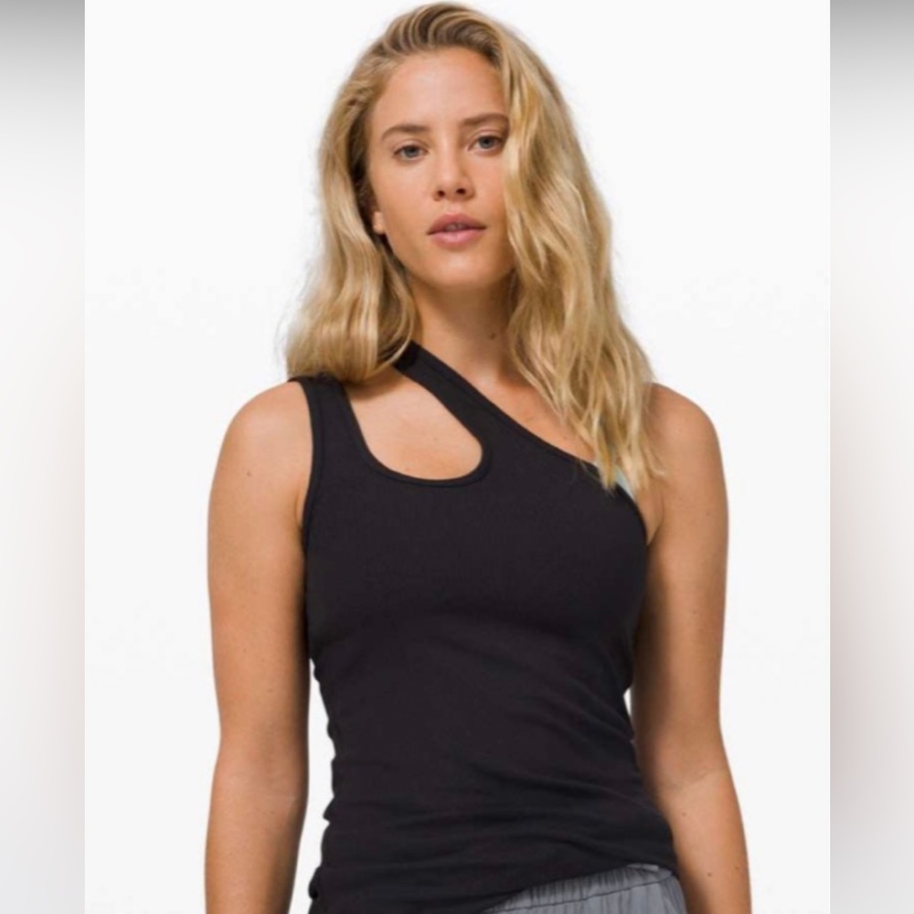Lululemon LA Double Strap Shoulder Tank - Black Sz 6 (Perfect Condition)